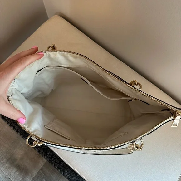 Coach Purse - Picture 2 of 7